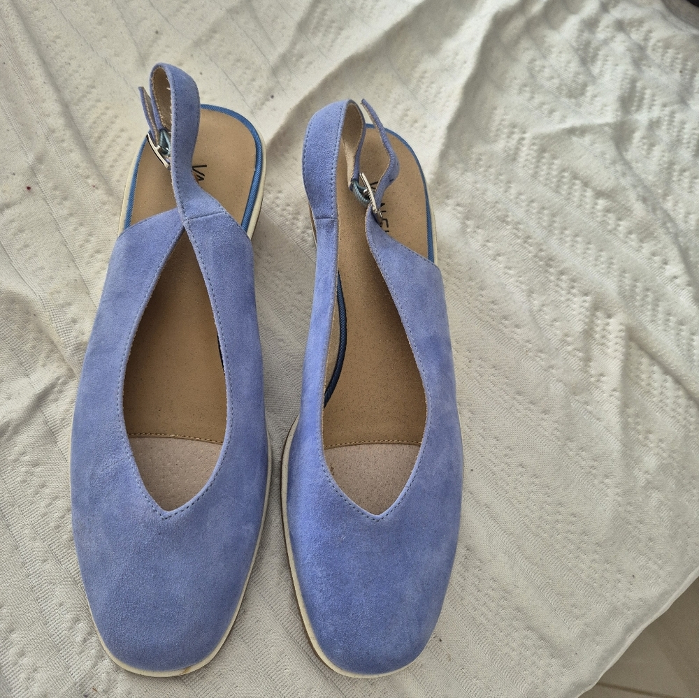 Vaneli Blue Suede Slingback Shoes Sz 10